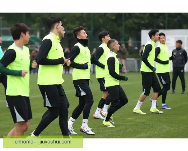 2026赛季中超浙江队双线作战大幅轮换阵容策略探析